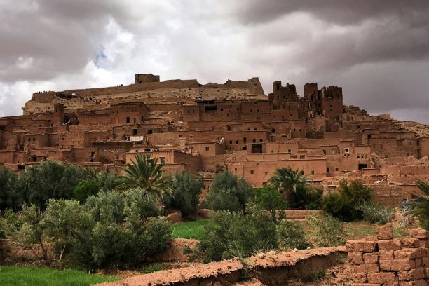 4 days desert tour from Marrakech, 4 days from marrakech to merzouga, Morocco desert tour 4 Days from Marrakech to and back to Marrakech.