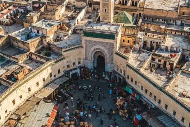 8 Days Marrakech Ouzina desert tour, Private Ouzina desert tour Morocco, Marrakech to Ouzina Sahara, Camel trekking Ouzina desert Morocco.